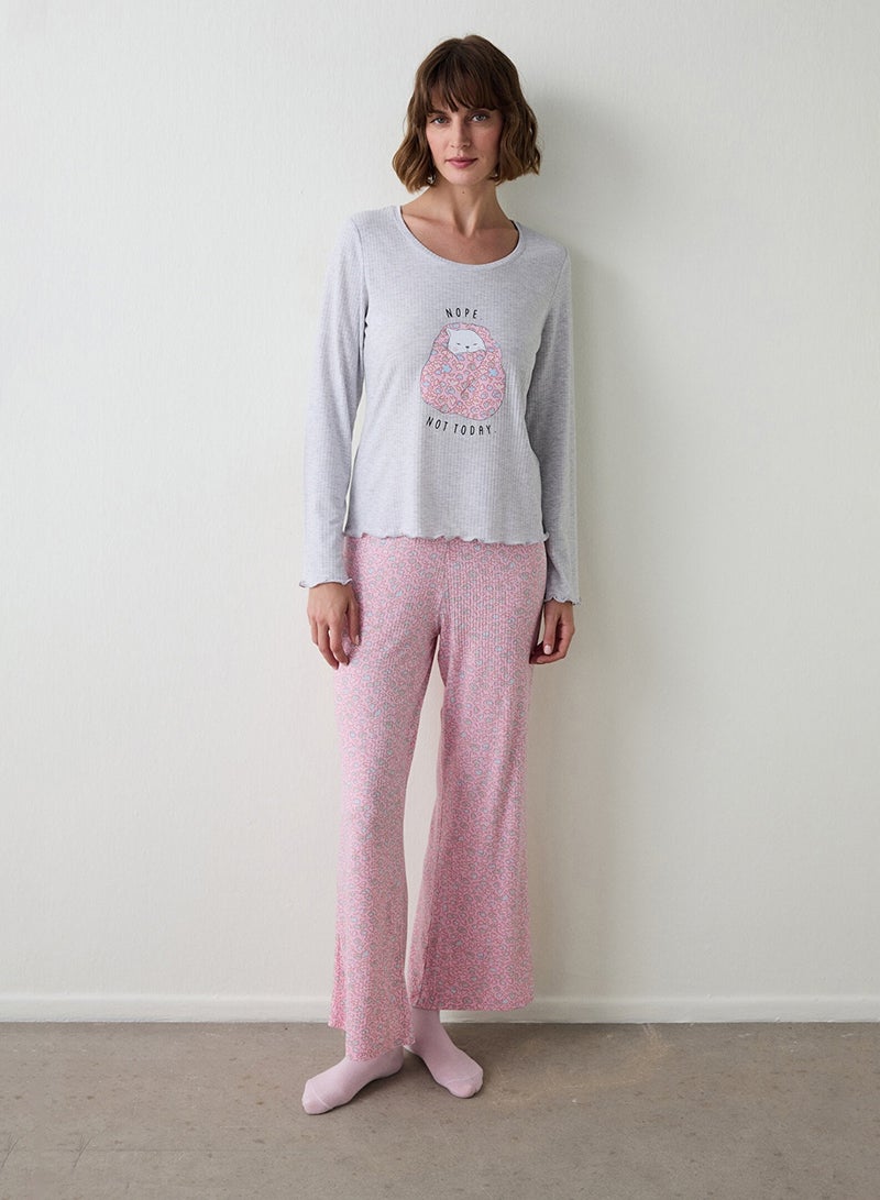 بنتي بلوزة بيجامة بأكمام طويلة ورقبة على شكل حرف  مطبوعة ليس اليوم - Image 1